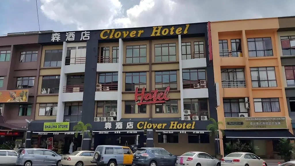 Clover Hotel Johor Bahru 2*,