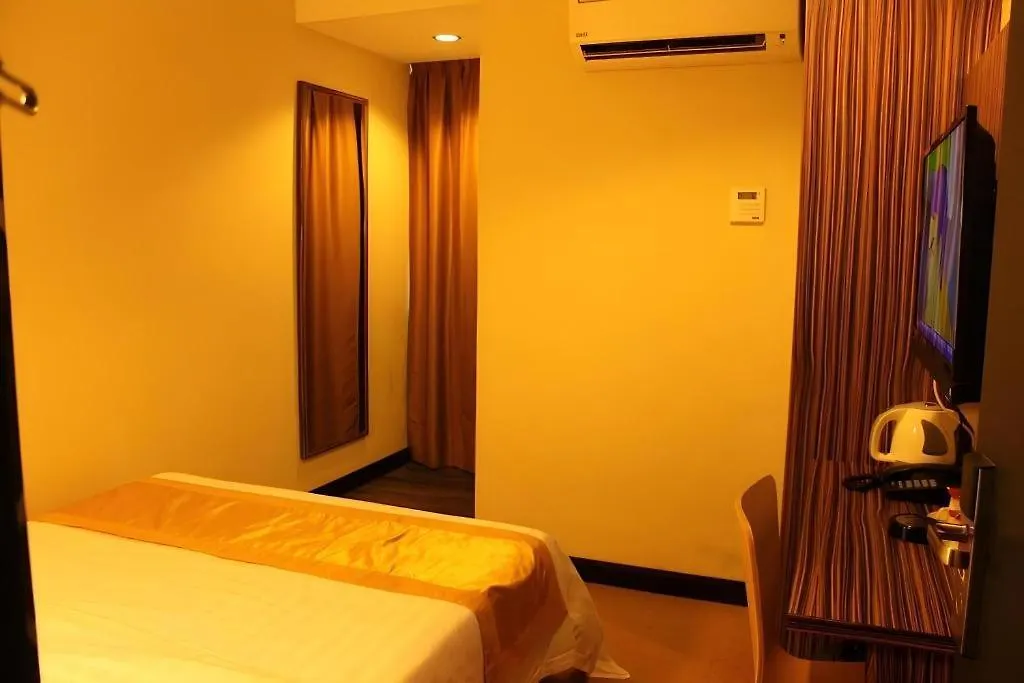 Clover Hotel Johor Bahru