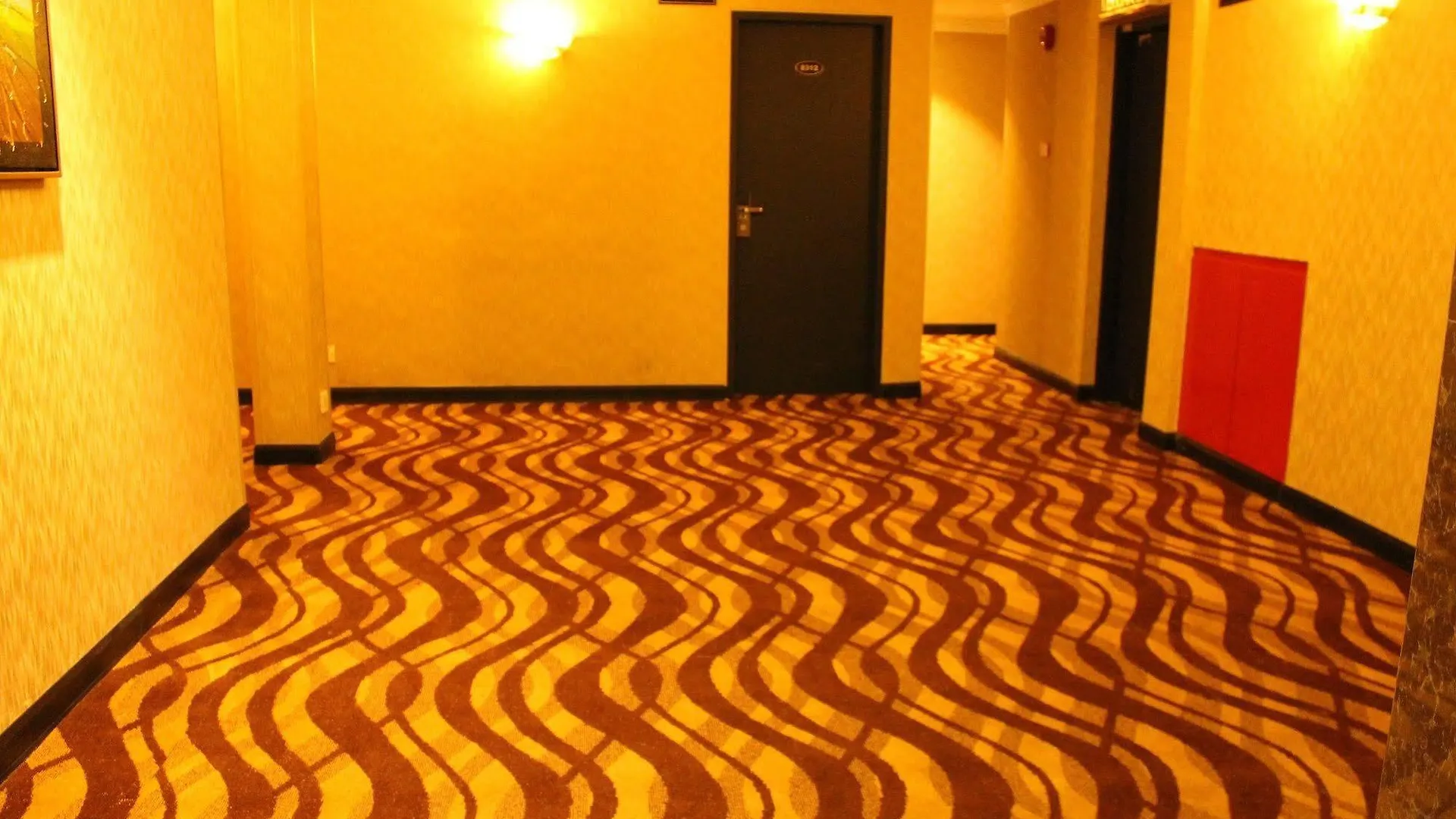Clover Hotel Johor Bahru 2*,
